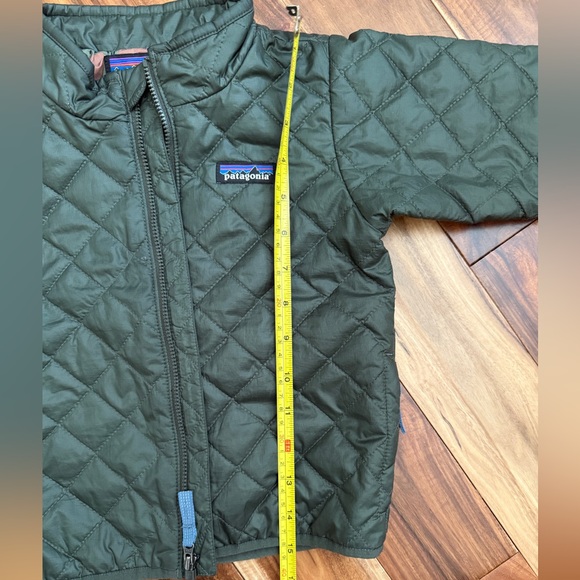Patagonia Forest Green Quilted Jacket - Picture 8 of 8